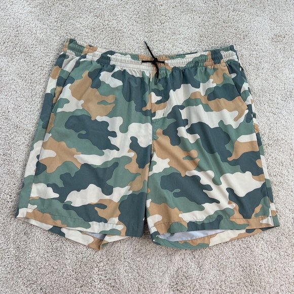 Old Navy Active Mens Swim Trunks 2XL Bathing Suit Board Shorts Swimsuit Camo - Picture 1 of 15